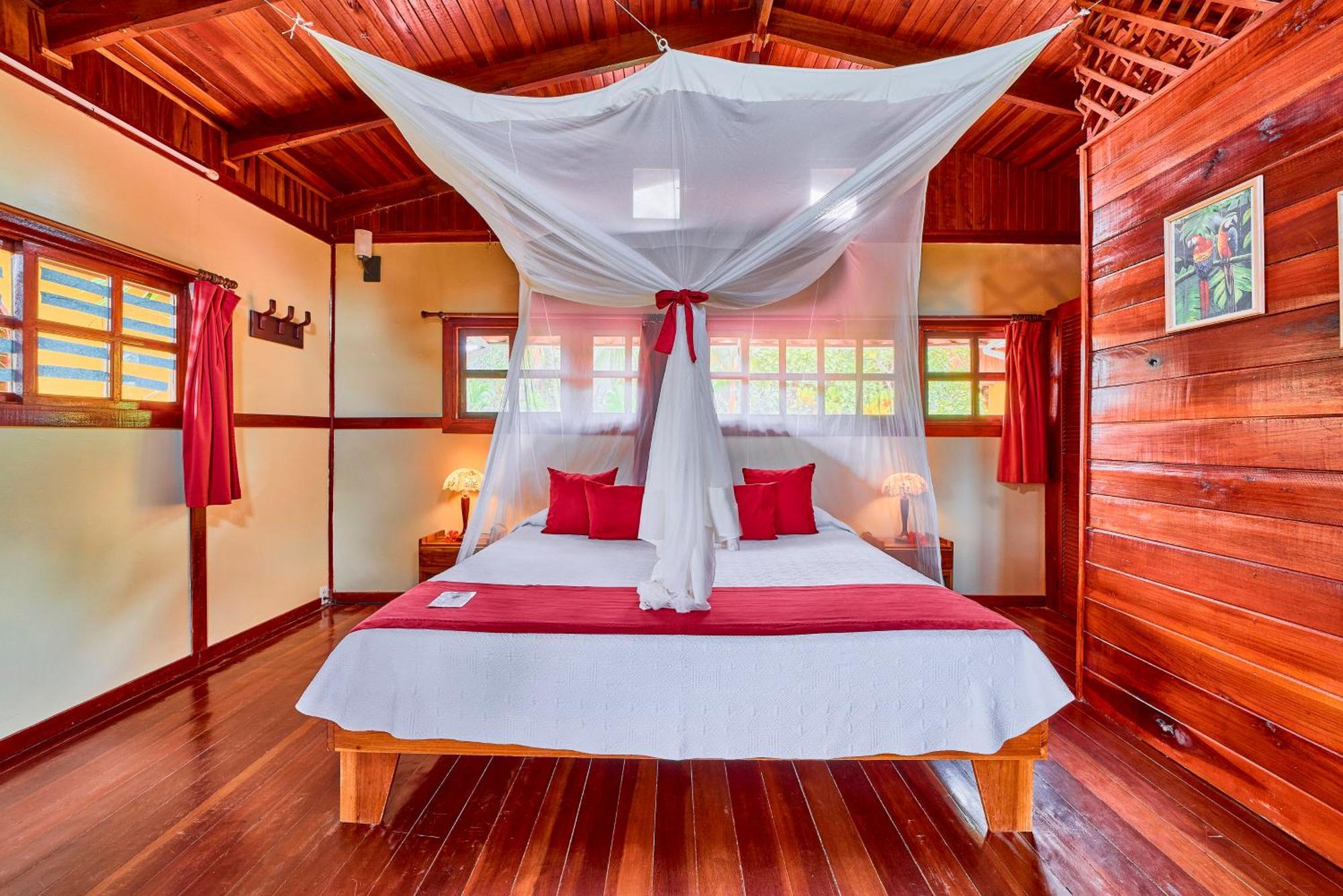 Hotel El Encanto กาอุยตา ภายนอก รูปภาพ