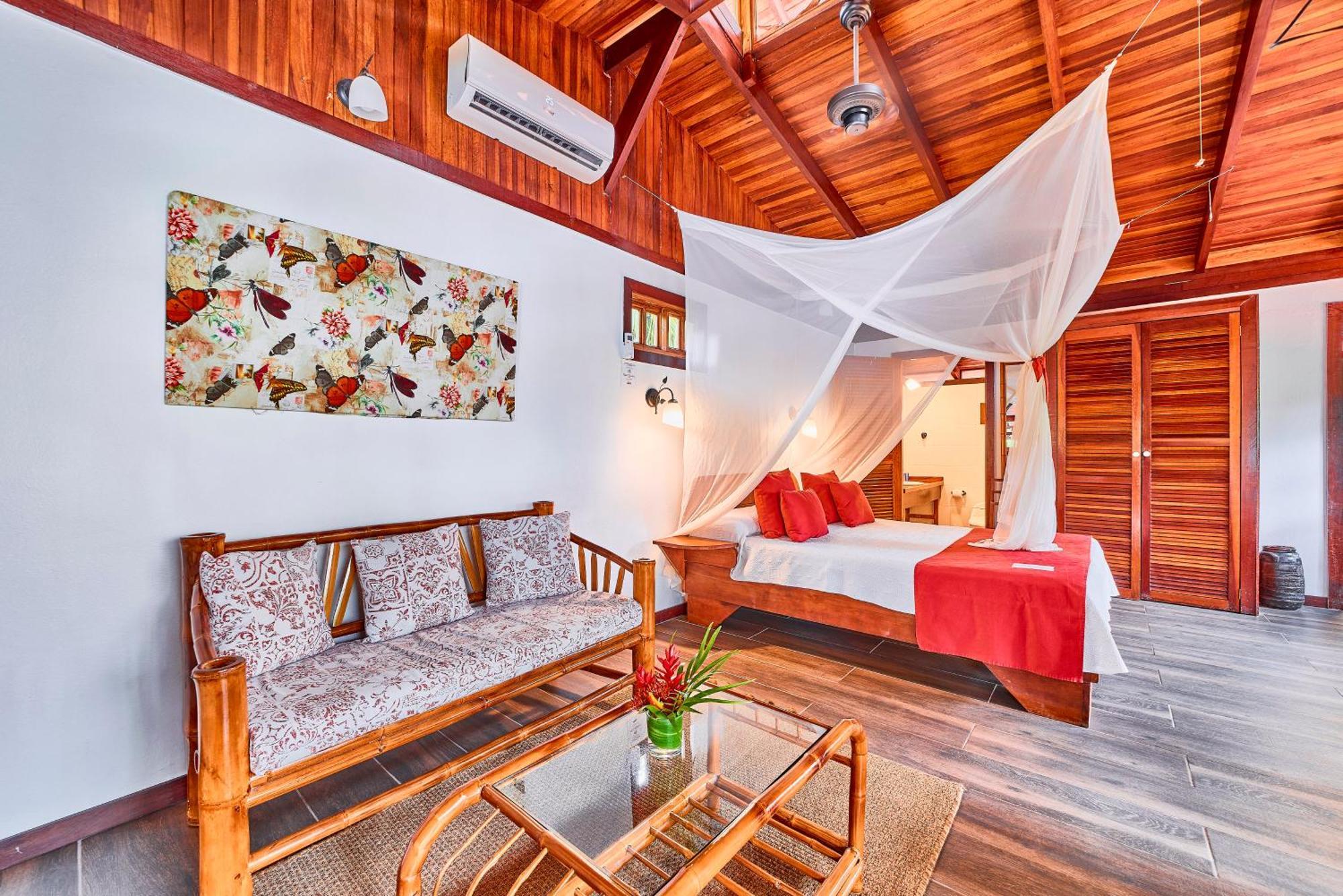 Hotel El Encanto กาอุยตา ภายนอก รูปภาพ
